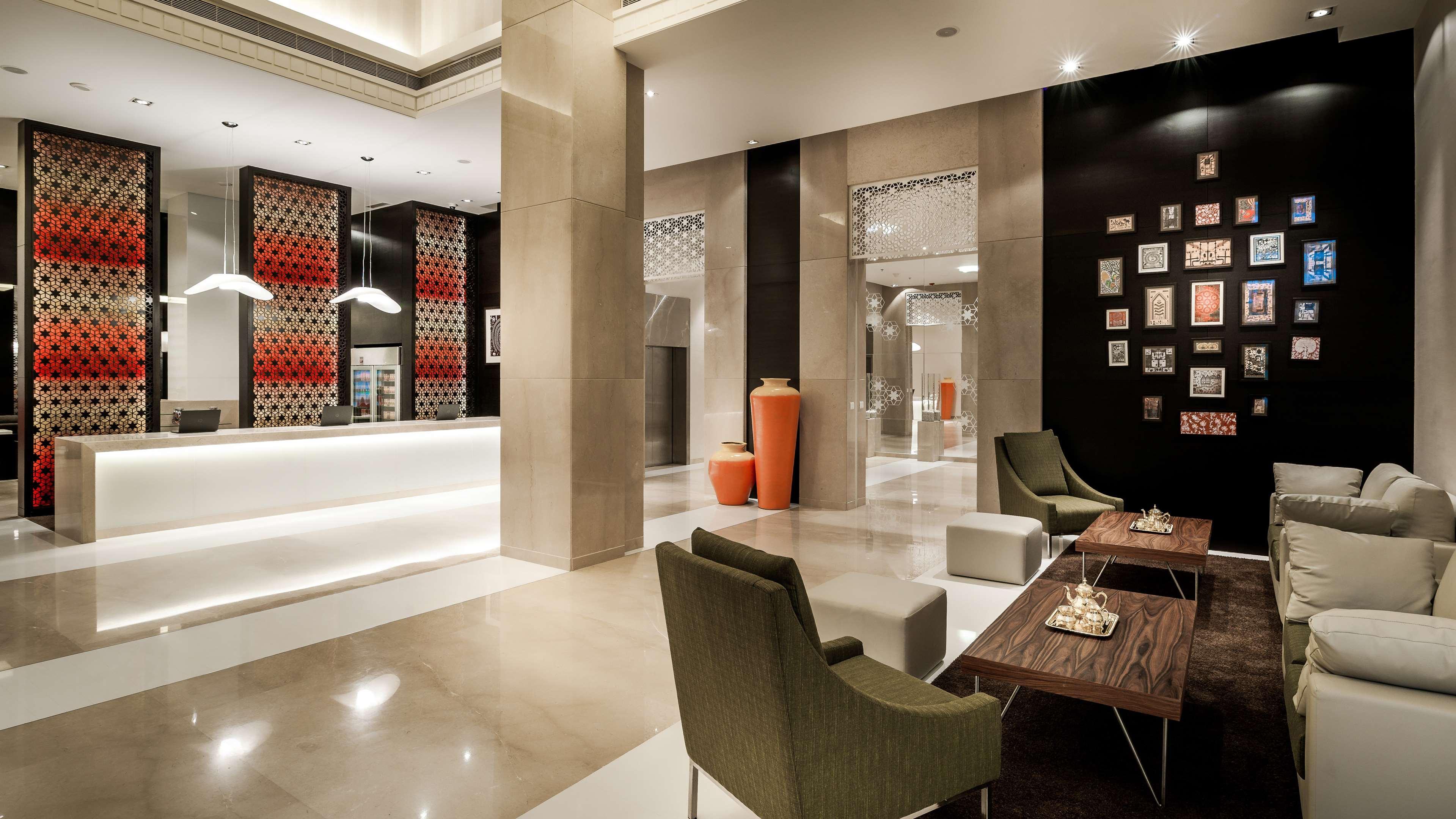 Hyatt Place Gurgaon Udyog Vihar Extérieur photo Lobby