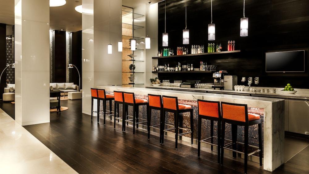 Hyatt Place Gurgaon Udyog Vihar Extérieur photo The bar at the lounge