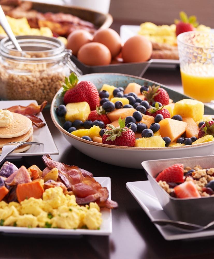 Hyatt Place Gurgaon Udyog Vihar Extérieur photo Fruit salad