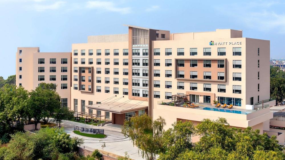 Hyatt Place Gurgaon Udyog Vihar Extérieur photo The West Village